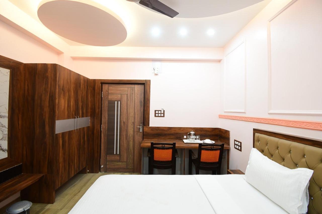 Hotel Sushree International Bhubaneswar Buitenkant foto