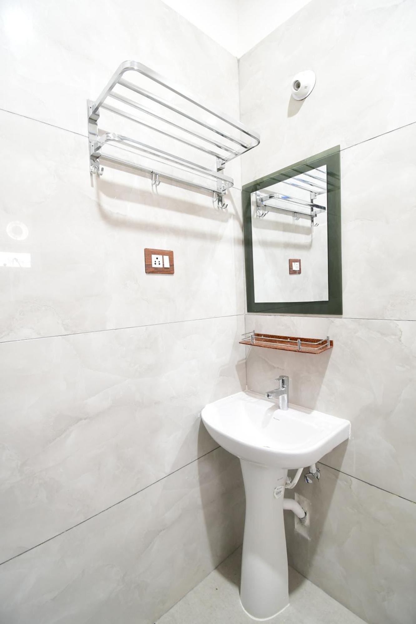 Hotel Sushree International Bhubaneswar Buitenkant foto