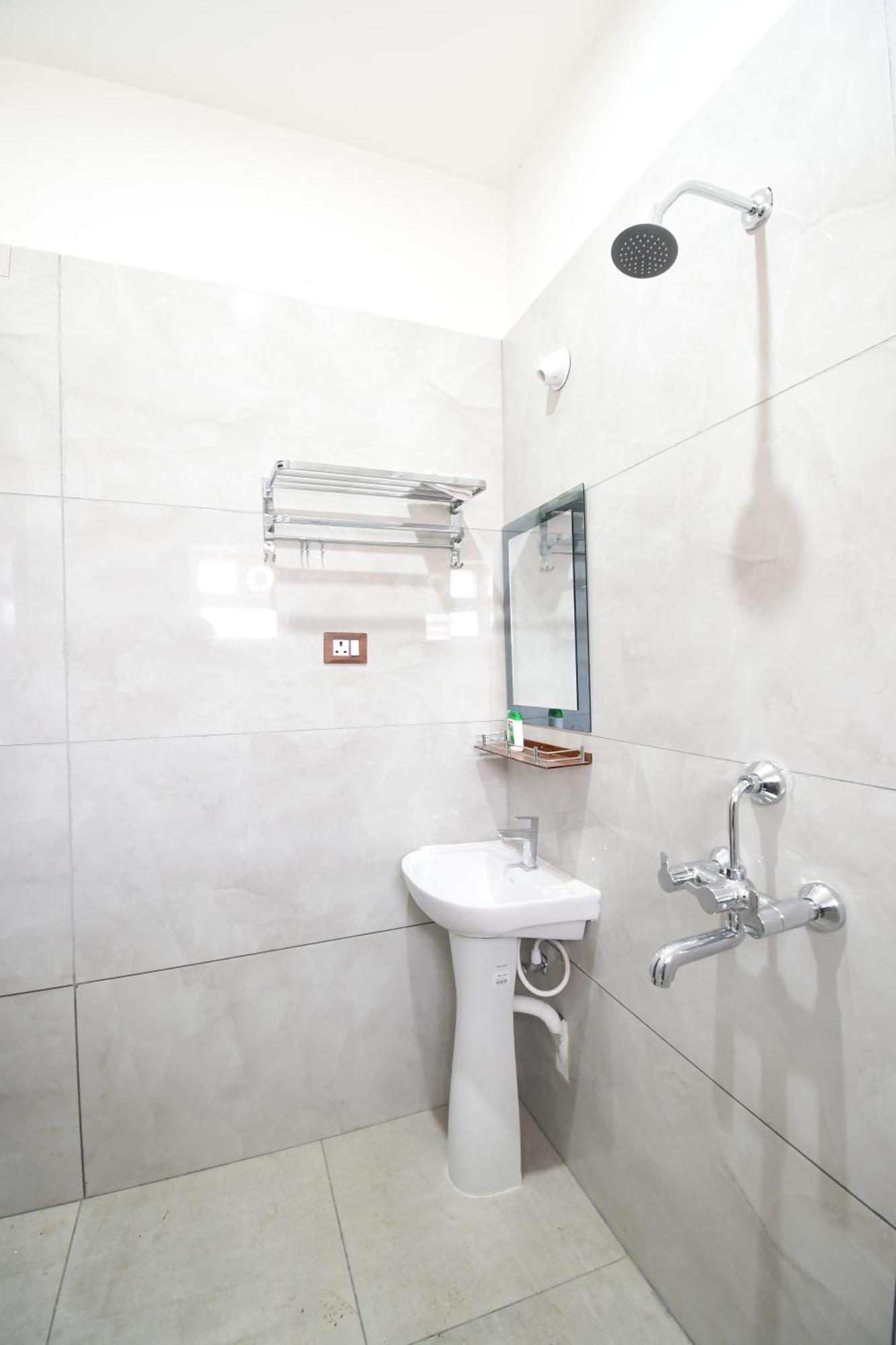 Hotel Sushree International Bhubaneswar Buitenkant foto