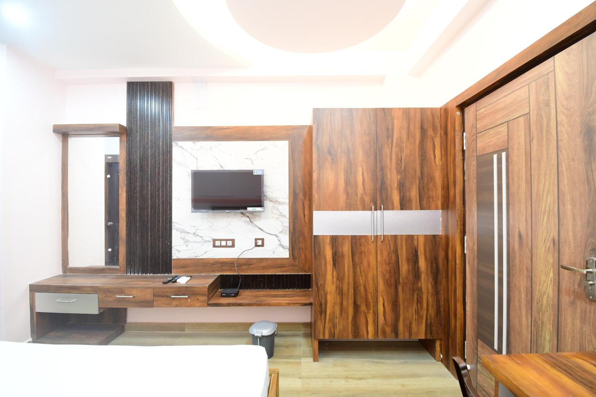 Hotel Sushree International Bhubaneswar Buitenkant foto